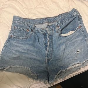 Levi’s shorts